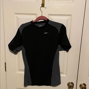 Nike Black and Gray Sports Tee light compression youth xl (?)
